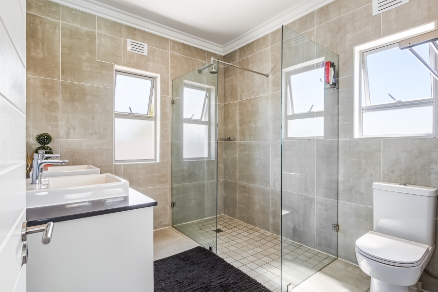 3 Bedroom Property for Sale in Pinehurst Western Cape